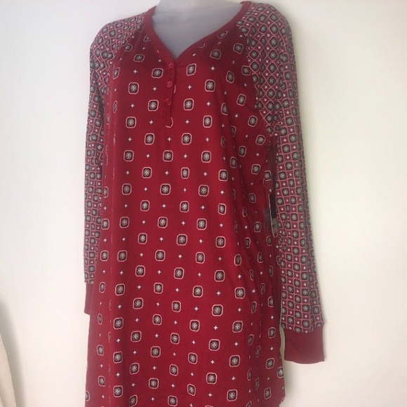 Simply Vera Vera Wang Radiant Red w/Floral Squares Sleep Gown Medium NWT - Picture 4 of 13